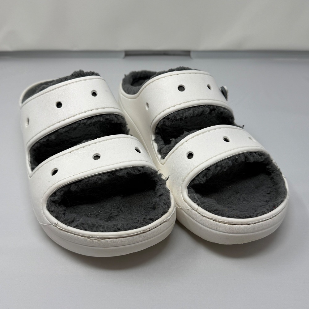 Crocs Classic Cozzzy Sandal White Grey Faux Fur Lined Mens 11 Two Strap Slides